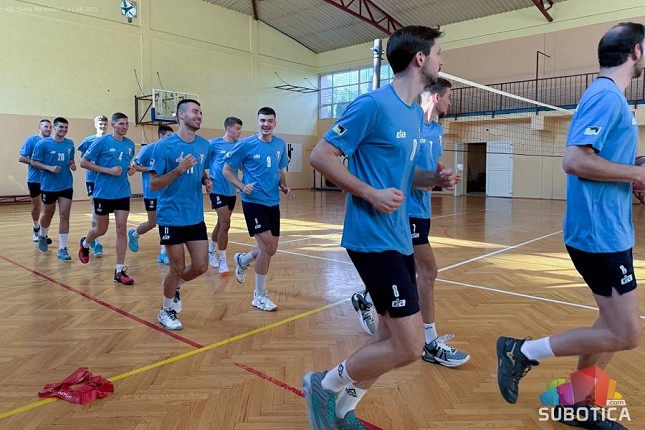 Odbojka: Spartak počeo pripreme, urađena je rekonstrukcija tima, ambicije i dalje najviše