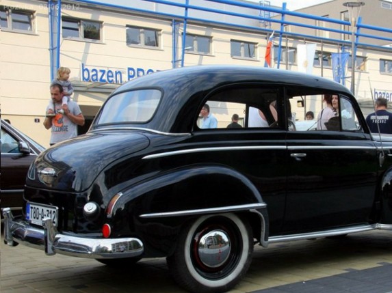 Izložba oldtajmera na Prozivci