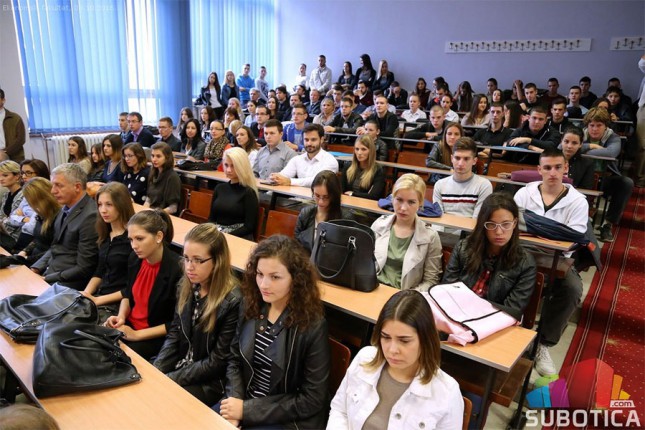 Regresiranje troškova prevoza studenata