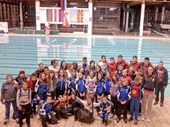 Plivači Spartaka osvojili 11 medalja u Novom Sadu