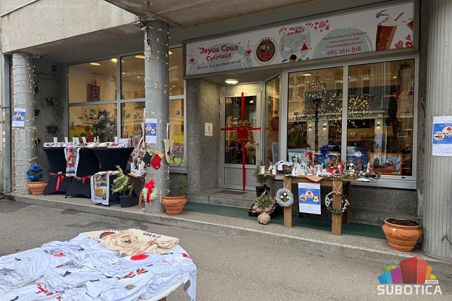 Bazar „Otvorena vrata“ - Radom do inkluzije i zajedništva