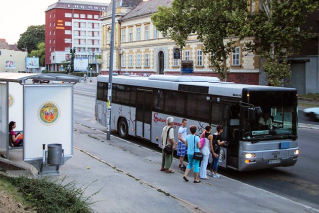Vožnja autobusom - sto dinara?
