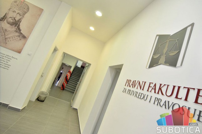 Održan prijemni na Pravnom fakultetu za privredu i pravosuđe