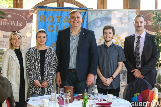 Rotari klub Palić dodelio stipendije studentima