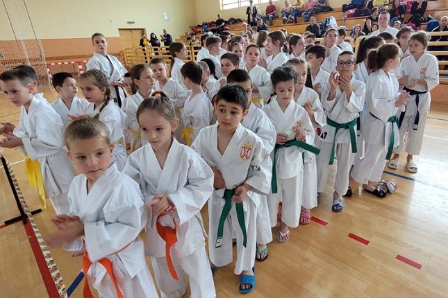 Karate: Uspešni takmičari Spartak Enpija na dva borilišta