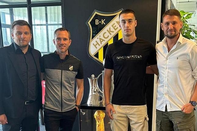 Fudbal: Spartak prodao Hrstića Hakenu, prihodovao 1,5 milion evra