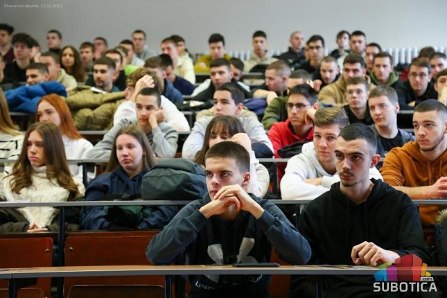 "IT Subotica 2030" na Ekonomskom fakultetu održao „Open IT day“