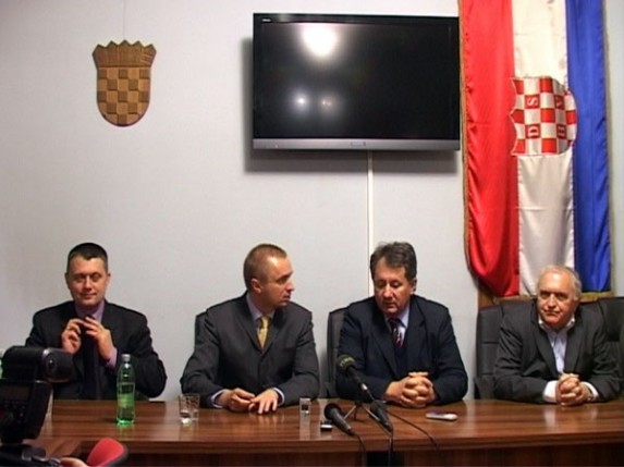 Manjinske zajednice su prirodan partner demokratama, kaže Pajtić