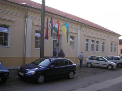 Nacisti ispred Nepkera