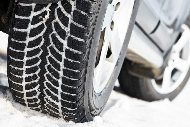 Od sutra obavezne zimske gume na svim točkovima