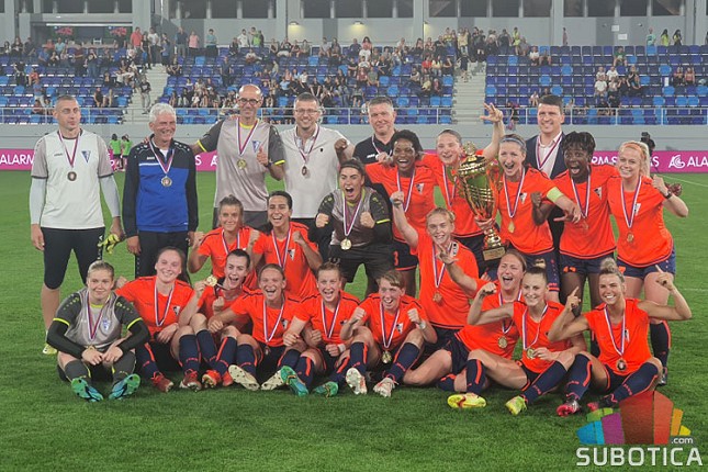 Fudbal: "Golubice" osvojile duplu krunu, u finalu Kupa ubedljive protiv Sloge