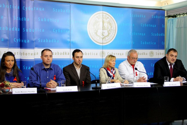 Svetski dan sećanja na preminule od side