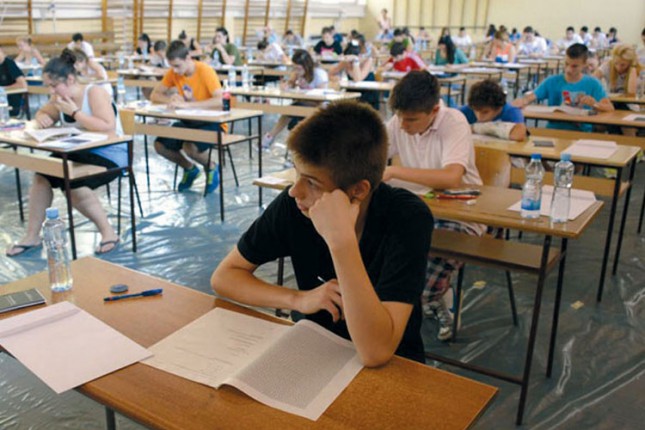 Sutra počinje završni ispit za osmake