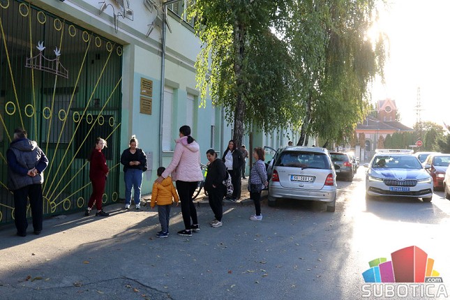 14-ogodišnjak optužen za pokušaj ubistva, u pritvoru do suđenja