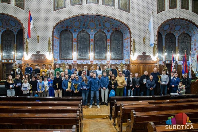 Uručena priznanja najboljim sportistima: Barna, Erdeg i Crnobrnja na čelu laureata