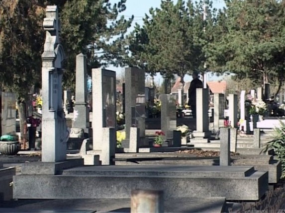 Od 15. maja uslugu sahranjivanja moći će da obavlja samo Pogrebno