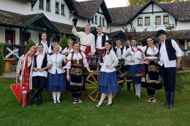 U toku upis novih članova u OKUD "Mladost"