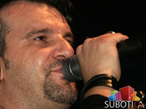 Slike sa koncerta Ace Lukasa u Subotici