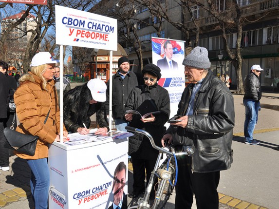 SNS započeo predizbornu kampanju u Subotici