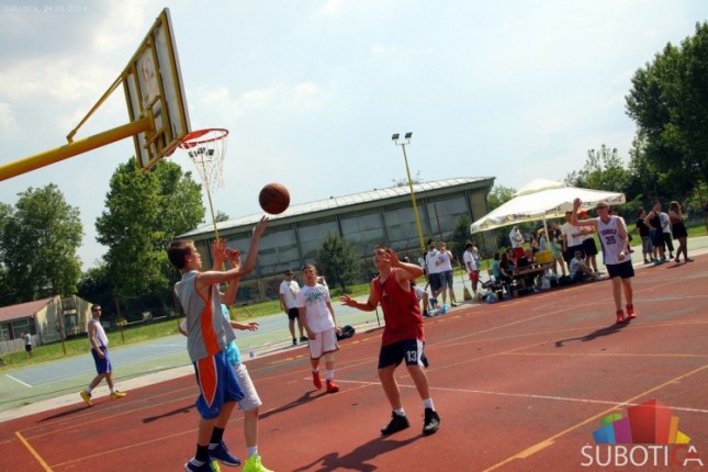Održan košarkaški turnir "Humanost preko sporta"