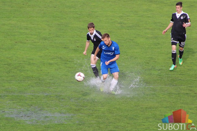 Fudbal na vodi doneo 5 golova i poraz Spartaka od Partizana (1:4)