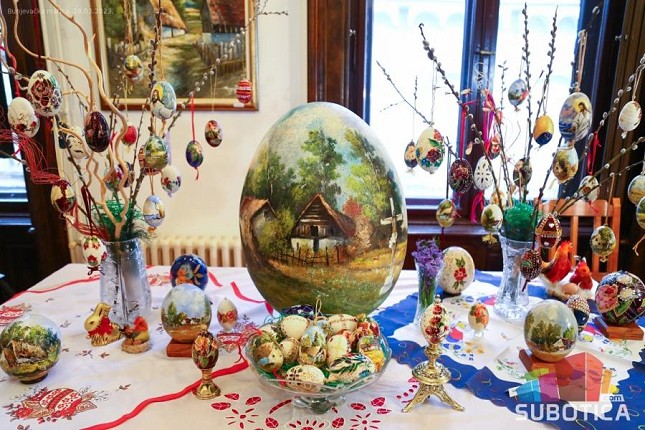 U Bunjevačkoj matici postavljena Uskršnja izložba