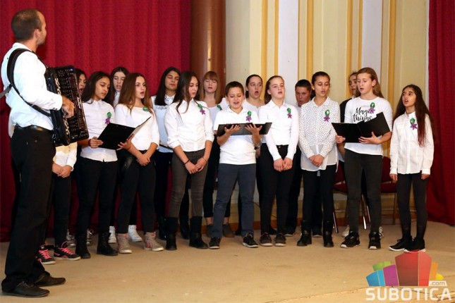 Đaci održali lekciju o Danu primirja