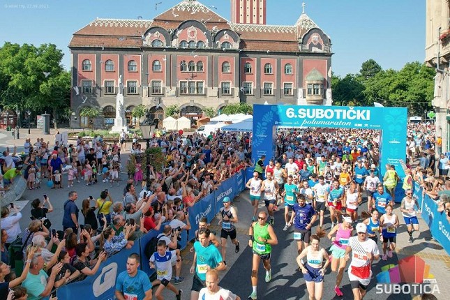 Velimir Bojović i Izabela Mesaroš pobednici 6. "Subotičkog polumaratona"
