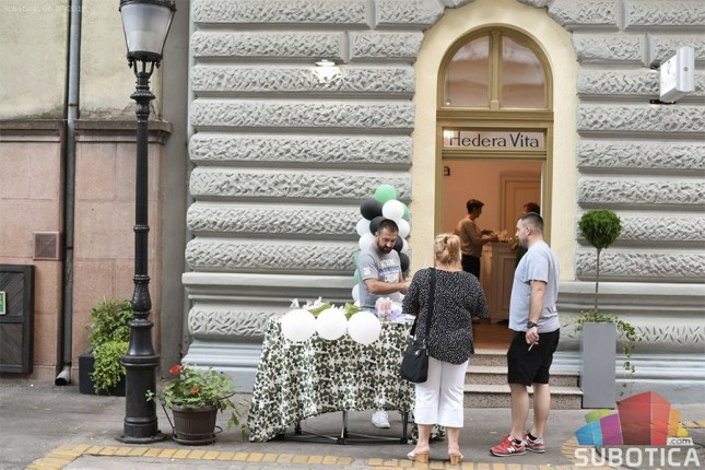 Prirodna kozmetika "Hedera vita" od danas u našem gradu