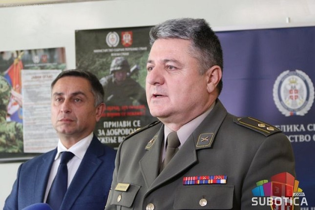 U toku prijave za dobrovoljno služenje vojnog roka