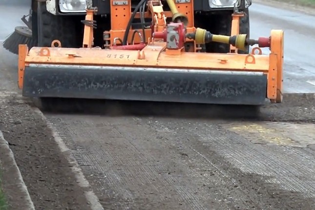 Počela popravka udarnih rupa