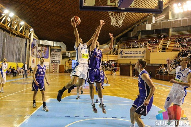 Košarka: Spartak nastavlja sa odličnim igrama, savladan i Železničar (96:72)