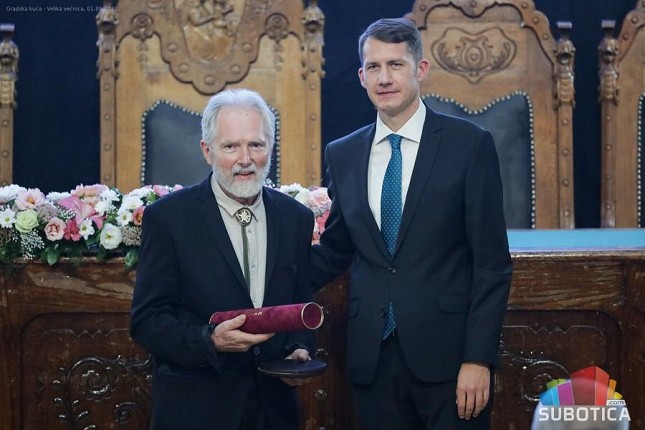Dr Nandor Šejmeši, dobitnik nagrade „Pro Urbe“