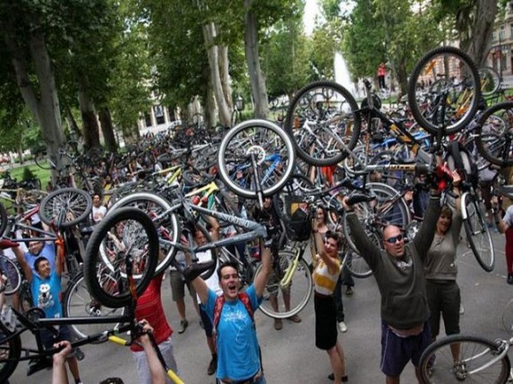 Danas se obeležava manifestacija "Dan bez automobila"