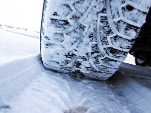 Sve zimske gume tek od sledeće godine