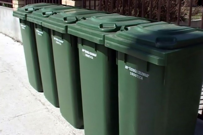 Podela tipskih kanti u Malom Radanovcu od ponedeljka