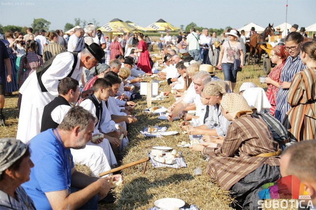 Pola veka takmičenja risara