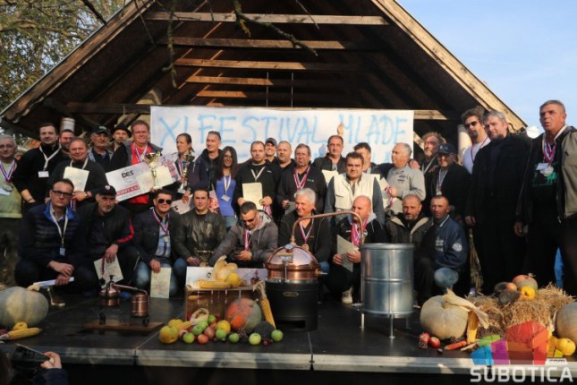 Održan XI festival mlade rakije u Ljutovu