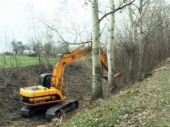Pri kraju čišćenje kanala u MZ "Peščara"