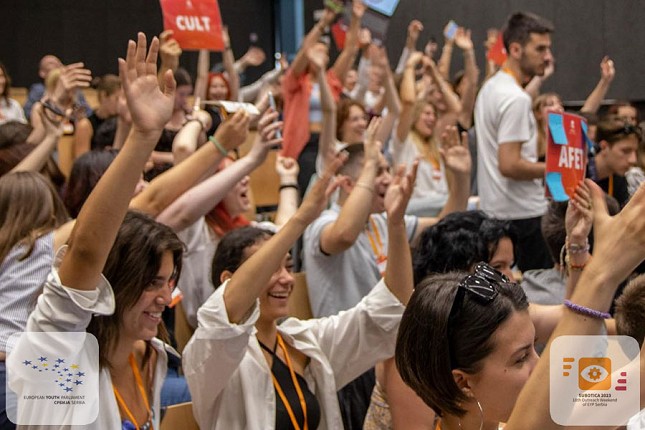 Učestvuj na konferenciji Evropskog parlamenta mladih (22-23. april)