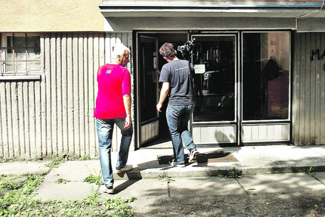 Dilera mučili osam sati zbog duga