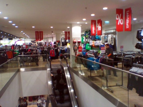 Subotičani "okupirali" segedinske šoping-centre