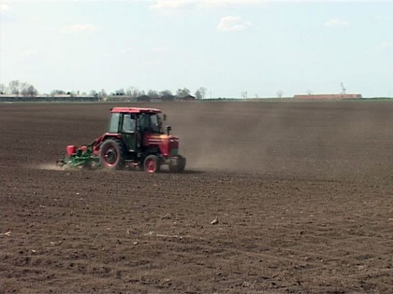 Preuzeto dva miliona litara regresiranog dizela za setvu