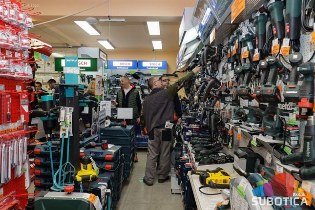 Tradicionalna prezentacija alata u "ZIM commerc-u", akcije i popusti do kraja nedelje