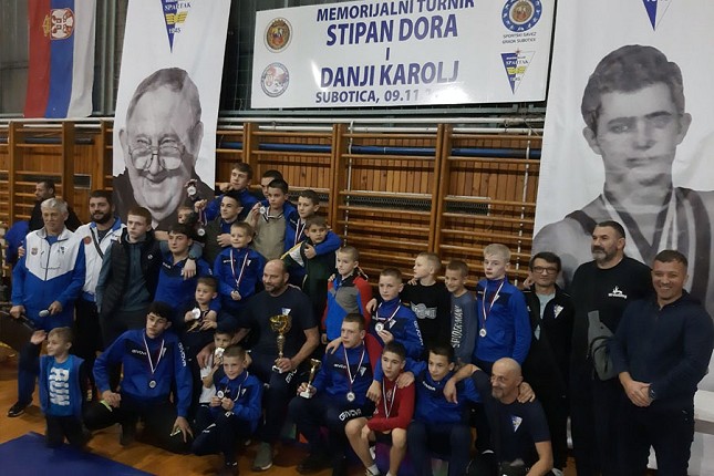 Rvanje: Spartak ekipni pobednik Memorijalnog turnira „Stipan Dora i Karolj Danji“