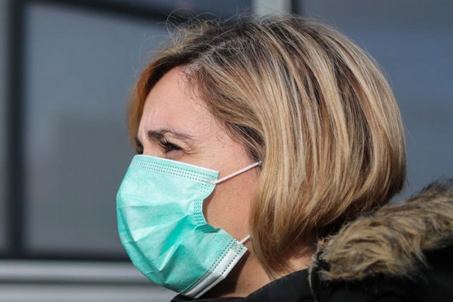 Maksimalna cena zaštitnih maski 120 dinara, deset komada po kupcu