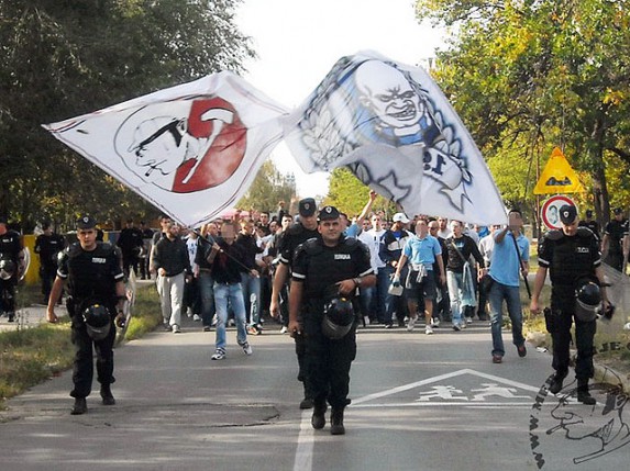 Poštovanje dugo 21 godinu: Marinci i Meraklije u subotu ponovo zajedno na tribini