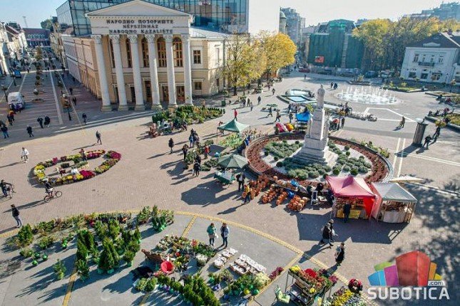 „Procvetao“ centralni Trg