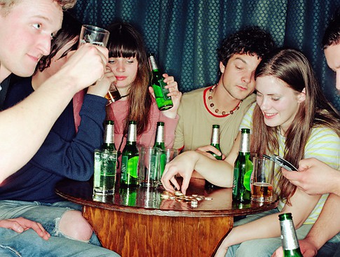 Poražavajuće istraživanje subotičke omladine - 75% ispitanih konzumira alkohol