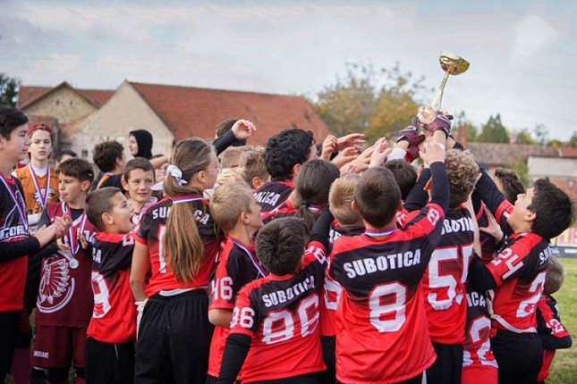 Američki fudbal: Nakon U15 selekcije, "Gorillas Subotica" državni prvak i sa U13